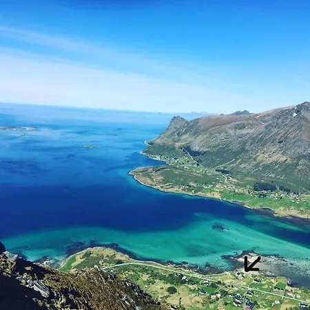 House With Midnight Sun View In Lofoten *