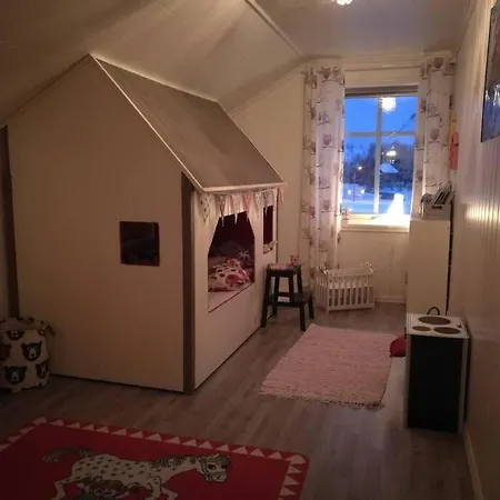 House With Midnight Sun View In Lofoten Nyaraló Rystad